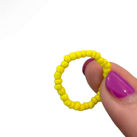 Colorful Beaded Rings Set - Picture 4 of 8